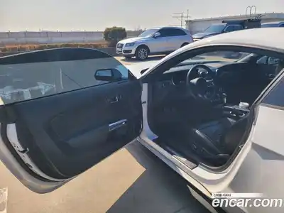 Ford Mustang 2019 2.3 Автомат в Москве № 547528, миниатюра 7