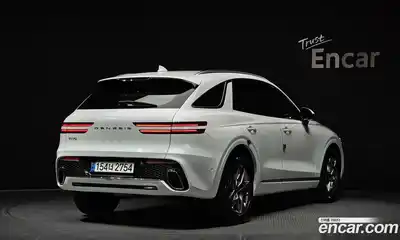 Genesis GV70 2023 2.5 Автомат в Москве № 56946, миниатюра 2
