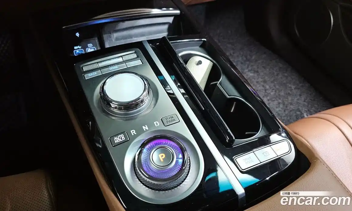 Genesis G80 2023 2.5 Автомат в Москве № 58236, фото 9