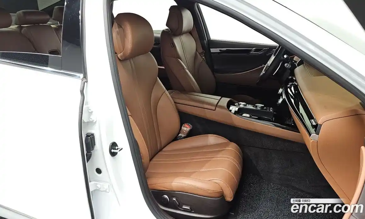 Genesis G80 2023 2.5 Автомат в Москве № 58236, фото 10