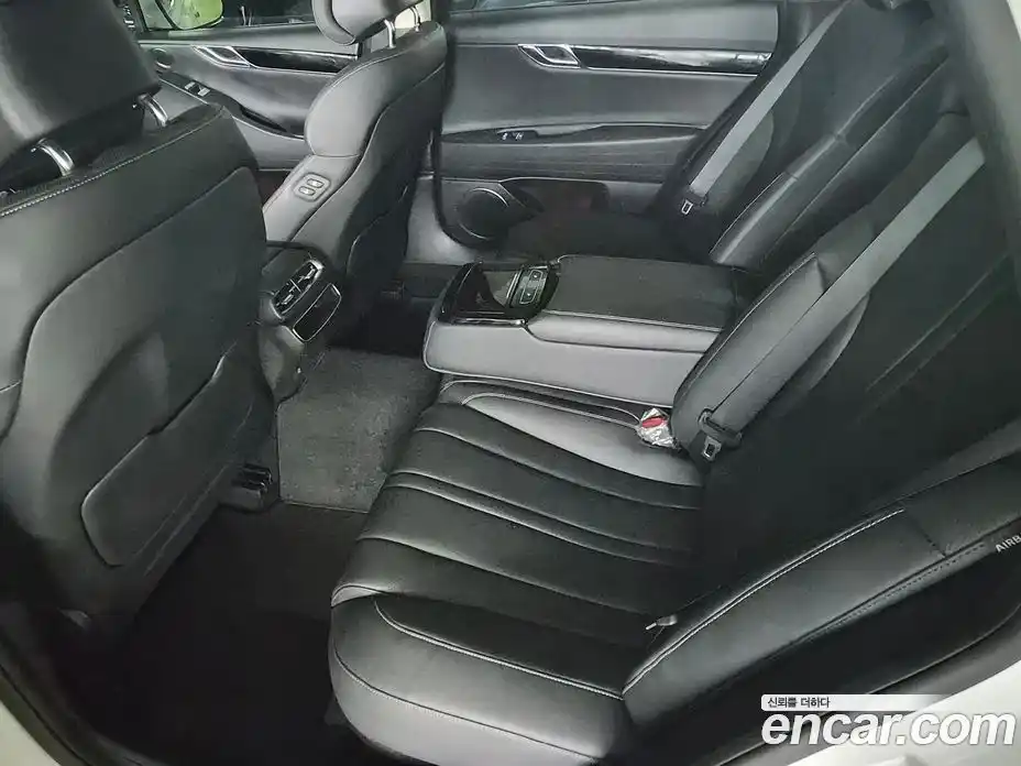 Genesis G80 2023 2.5 Автомат в Москве № 58577, фото 11