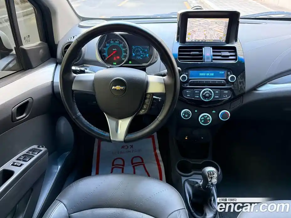 Chevrolet Spark 2014 1.0 Механическая в Москве № 74189, фото 17