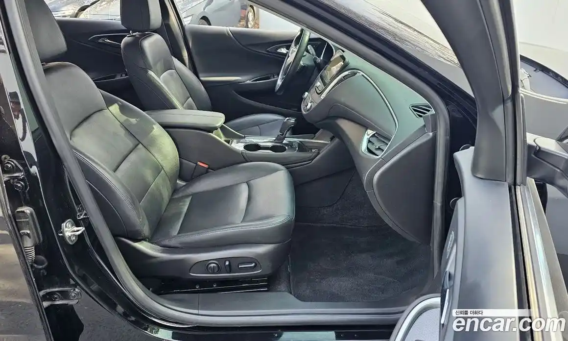 Chevrolet Malibu 2019 2.0 Автомат в Москве № 97641, фото 14