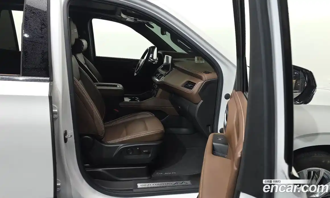 Chevrolet Tahoe 2022 6.2 Автомат в Москве № 104143, фото 11