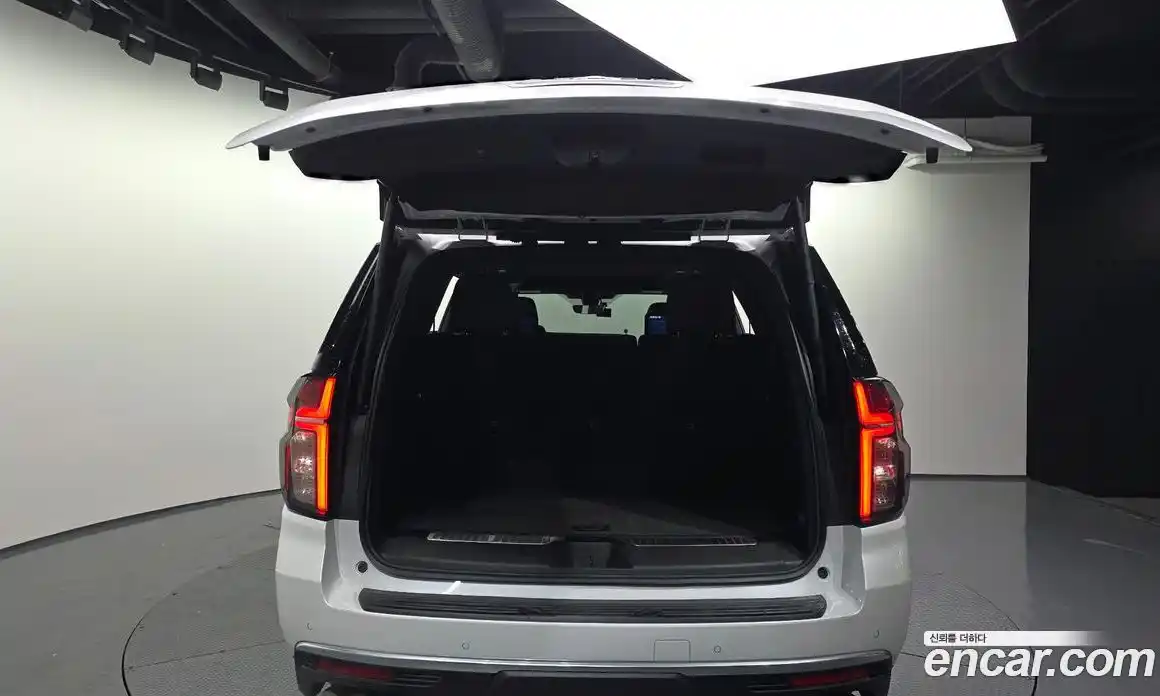 Chevrolet Tahoe 2022 6.2 Автомат в Москве № 104143, фото 20