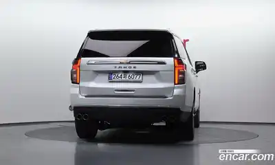 Chevrolet Tahoe 2022 6.2 Автомат в Москве № 104143, миниатюра 4