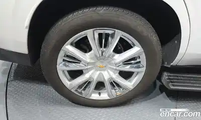 Chevrolet Tahoe 2022 6.2 Автомат в Москве № 104143, миниатюра 5