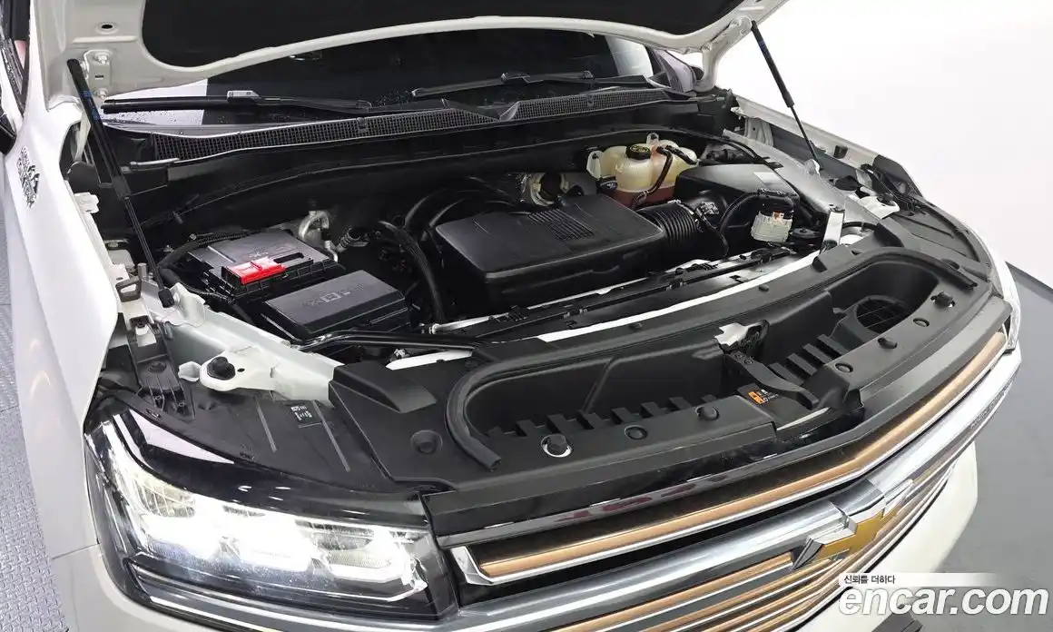 Chevrolet Tahoe 2022 6.2 Автомат в Москве № 104143, фото 6