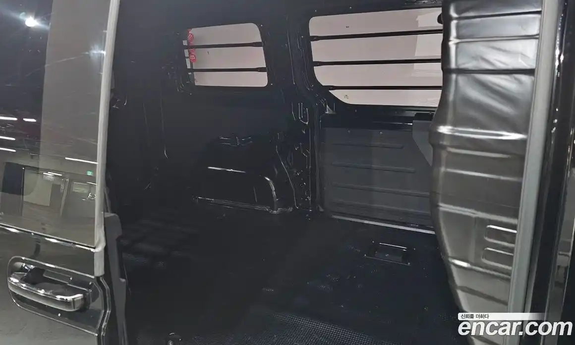 Hyundai Staria 2025 1.6 Автомат в Москве № 10444, фото 11