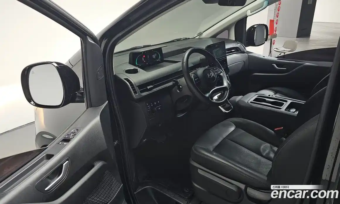 Hyundai Staria 2025 1.6 Автомат в Москве № 10444, фото 10