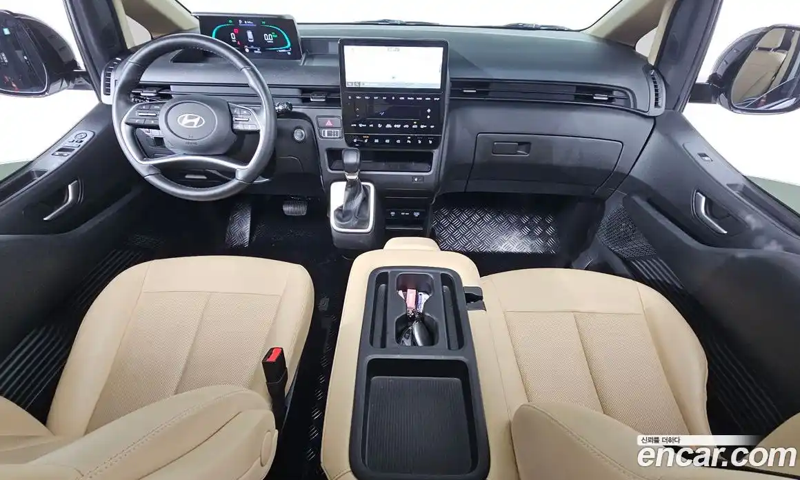 Hyundai Staria 2025 1.6 Автомат в Москве № 107568, фото 18