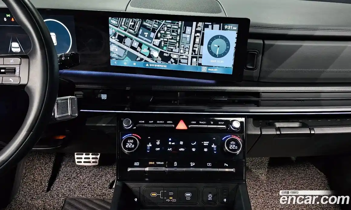 Hyundai Santa Fe 2024 2.5 Автомат в Москве № 116417, фото 11