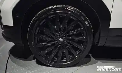 Hyundai Santa Fe 2024 2.5 Автомат в Москве № 116417, миниатюра 5