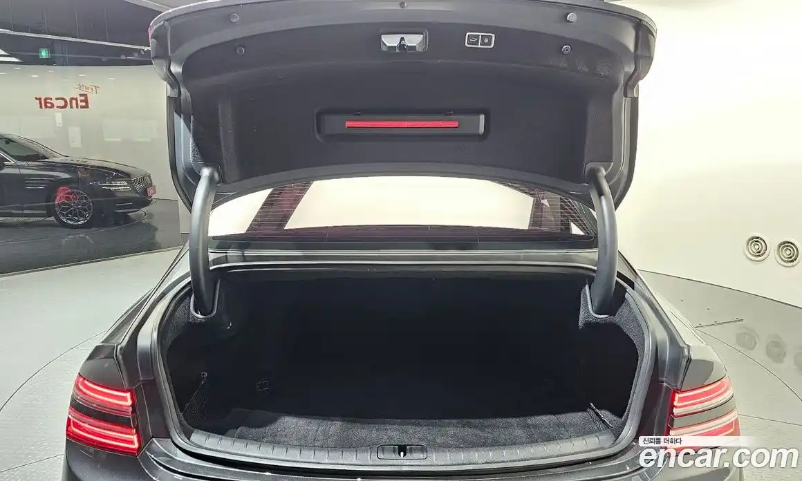 Genesis G80 2021 2.5 Автомат в Москве № 118851, фото 20