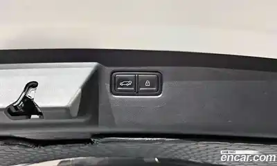 Hyundai Santa Fe 2025 2.5 Автомат в Москве № 119472, миниатюра 2