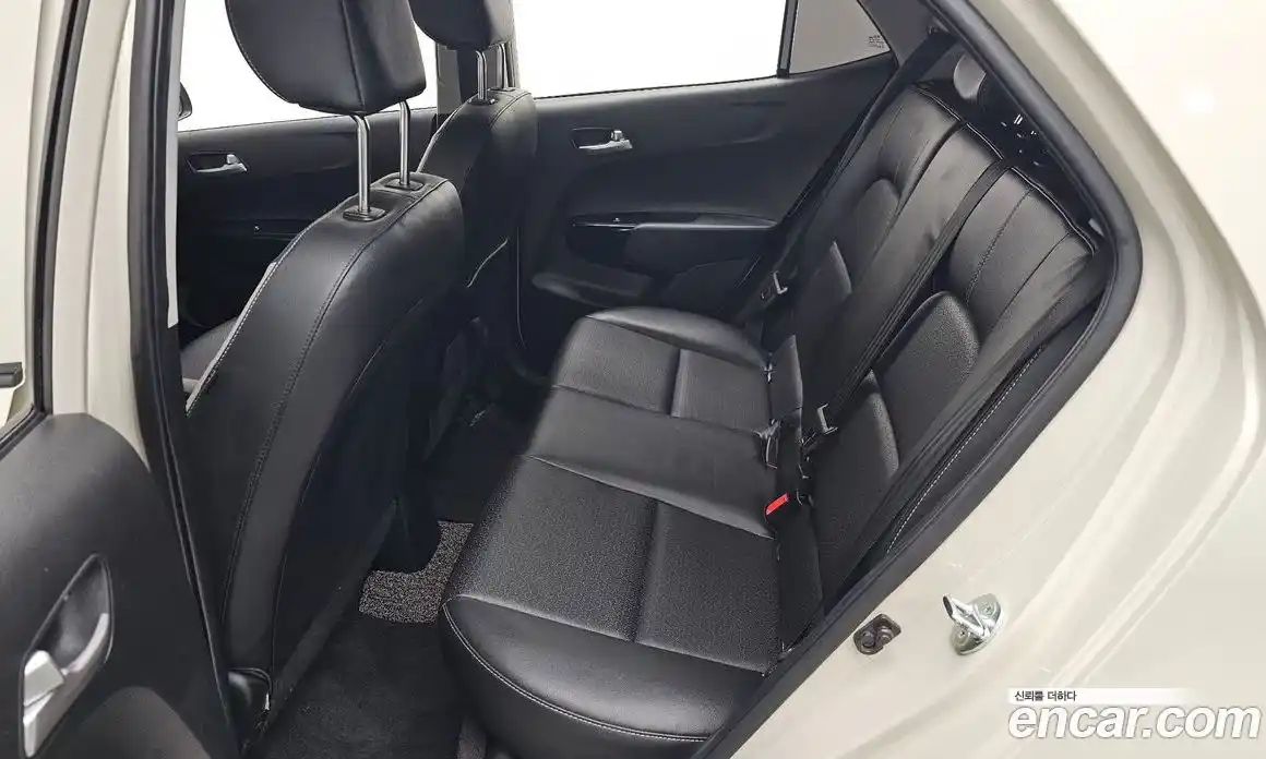 Kia Morning 2021 1.0 Автомат в Москве № 121223, фото 19