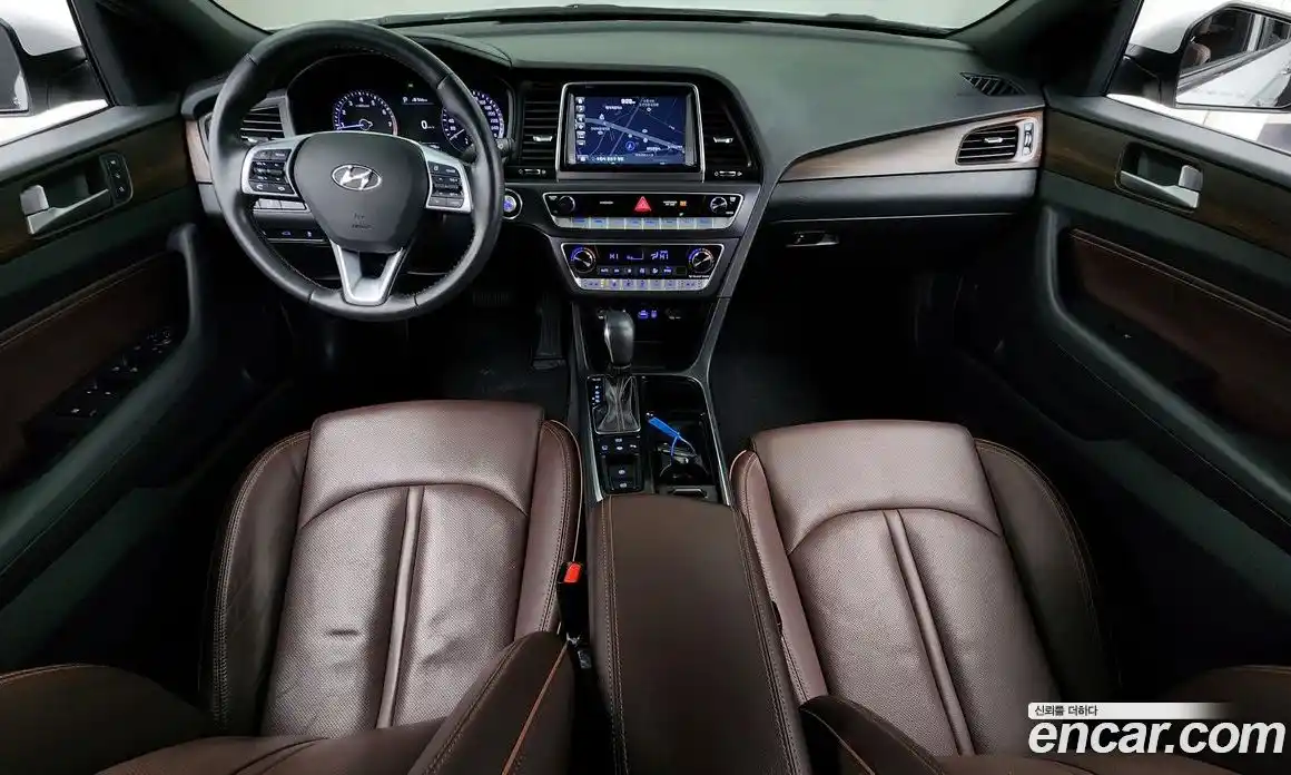 Hyundai Sonata 2019 2.0 Автомат в Москве № 123044, фото 18