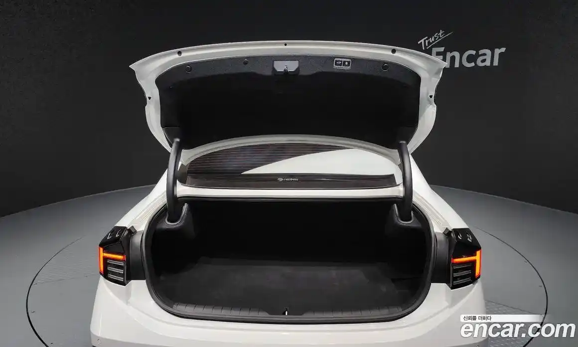 Hyundai Sonata 2024 2.0 Автомат в Москве № 123122, фото 2