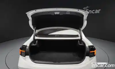 Hyundai Sonata 2024 2.0 Автомат в Москве № 123122, миниатюра 2