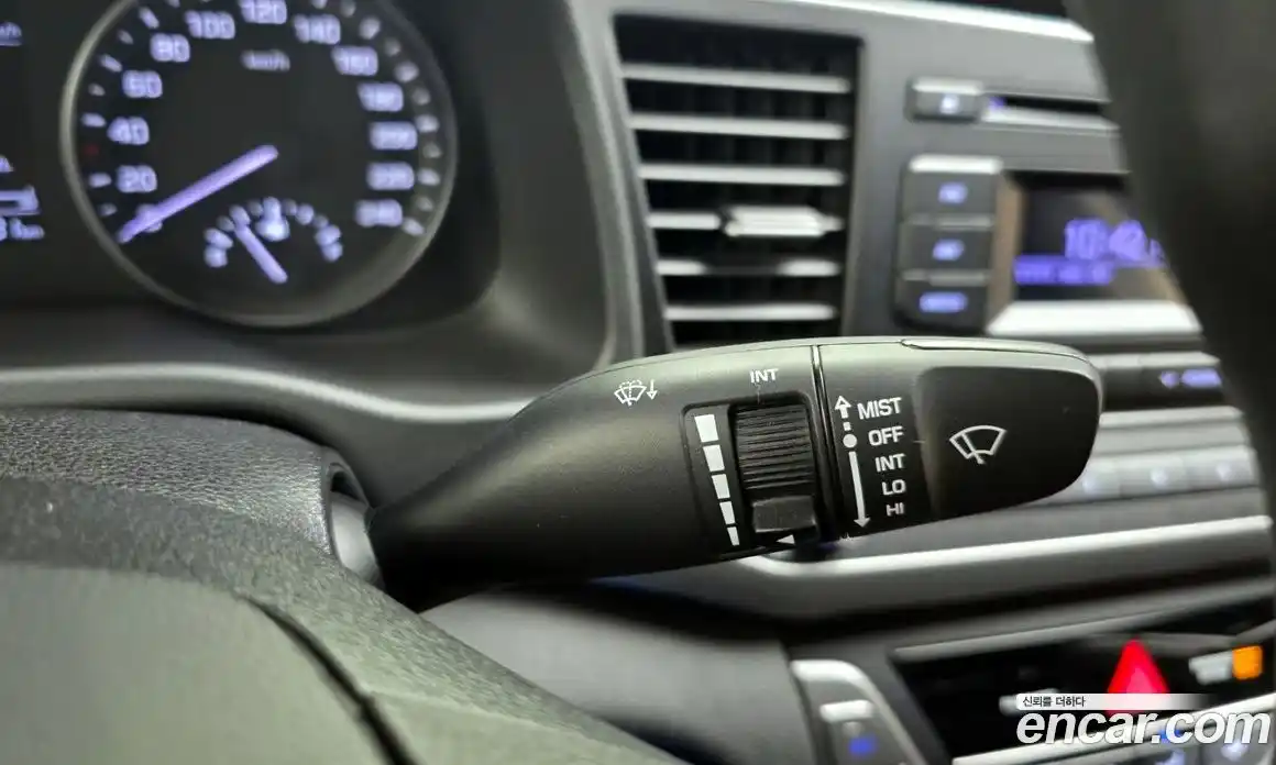 Hyundai Avante 2016 1.6 Автомат в Москве № 125363, фото 10