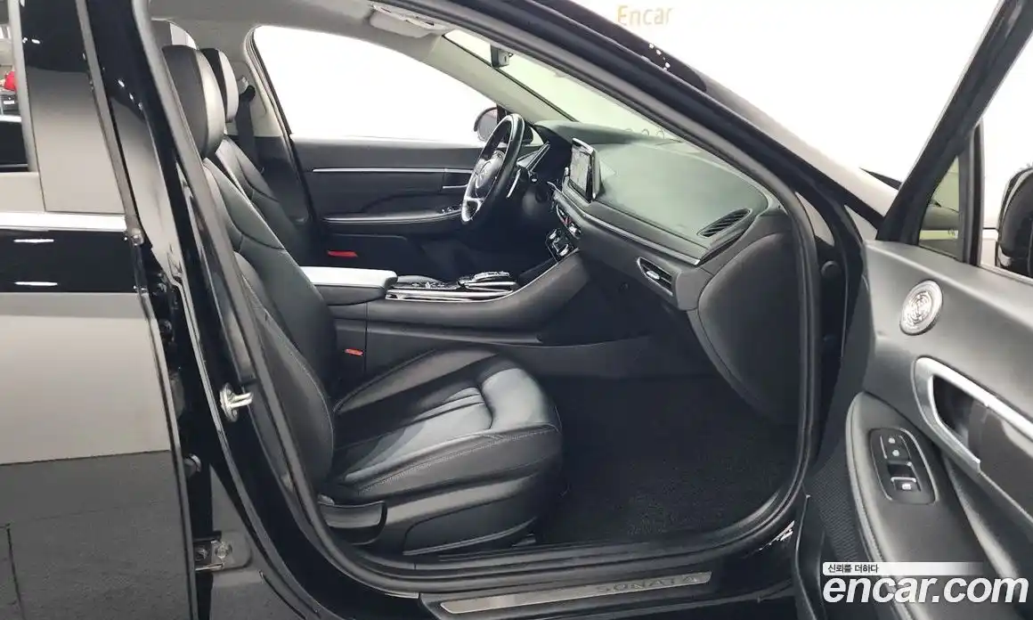 Hyundai Sonata 2022 2.0 Автомат в Москве № 125510, фото 5