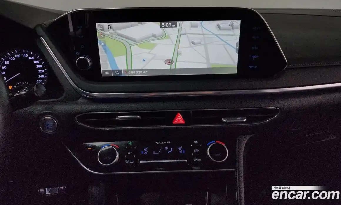 Hyundai Sonata 2022 2.0 Автомат в Москве № 125510, фото 8