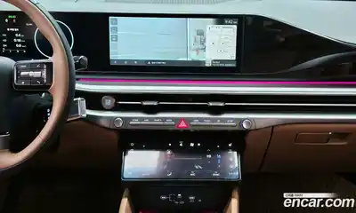 Hyundai Grandeur 2023 2.5 Автомат в Москве № 125731, миниатюра 2