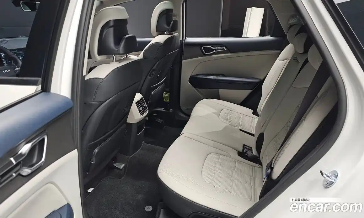 Kia Sportage 2025 1.6 Автомат в Москве № 127821, фото 11