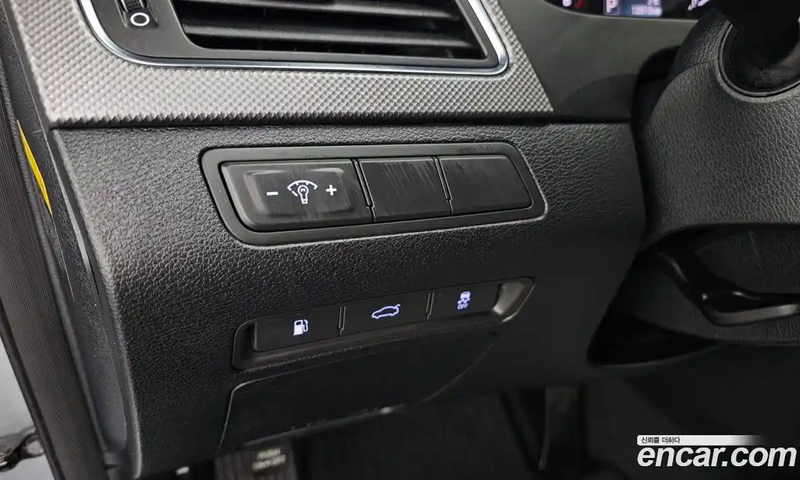 Hyundai Sonata 2015 2.0 Автомат в Москве № 130745, фото 20