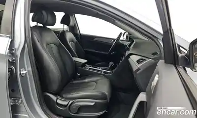 Hyundai Sonata 2015 2.0 Автомат в Москве № 130745, миниатюра 3