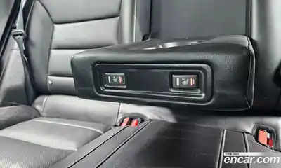 Renault QM6 2018 2.0 Автомат в Москве № 135749, миниатюра 4