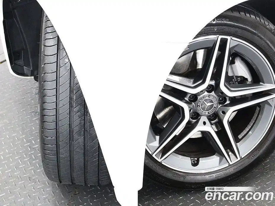 Mercedes-Benz E-Class 2023 2.0 Автомат в Москве № 138137, фото 20