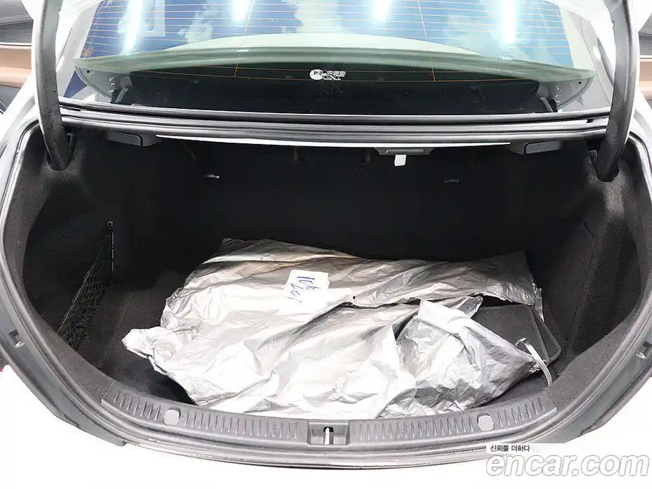 Mercedes-Benz E-Class 2023 2.0 Автомат в Москве № 138137, фото 5