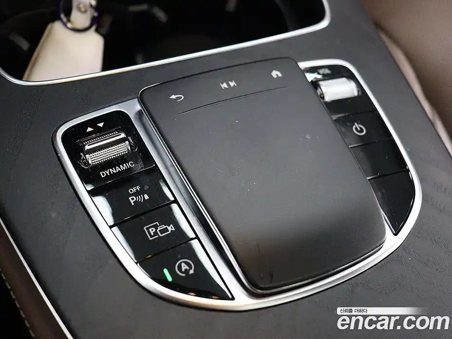 Mercedes-Benz E-Class 2023 2.0 Автомат в Москве № 138137, фото 9