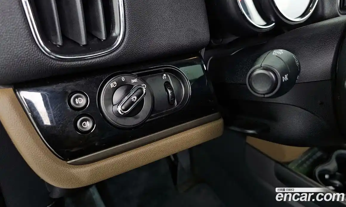 Mini Countryman 2019 1.5 Автомат в Москве № 144432, фото 11