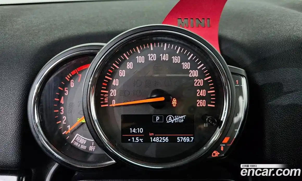 Mini Countryman 2019 1.5 Автомат в Москве № 144432, фото 17