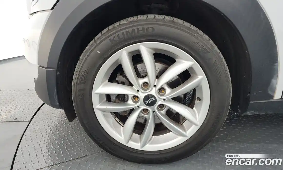 Mini Countryman 2011 1.6 Автомат в Москве № 144975, фото 13