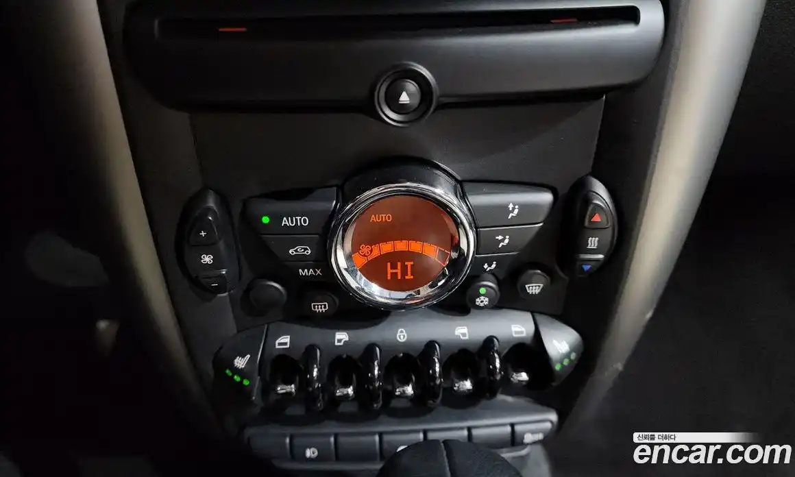 Mini Countryman 2011 1.6 Автомат в Москве № 144975, фото 8