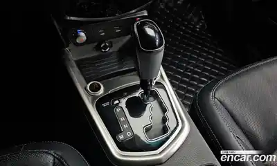 SsangYong TIBOLI 2016 1.6 Автомат в Москве № 146797, миниатюра 9