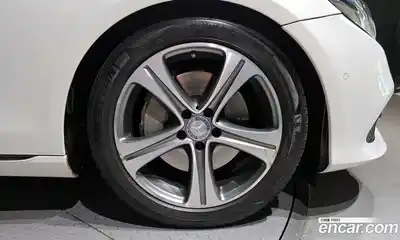 Mercedes-Benz E-Class 2017 2.0 Автомат в Москве № 148988, миниатюра 6