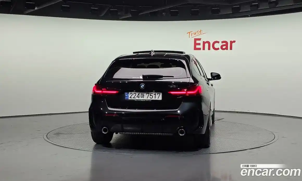 BMW 1-Series 2024 2.0 Автомат в Москве № 153618, фото 15