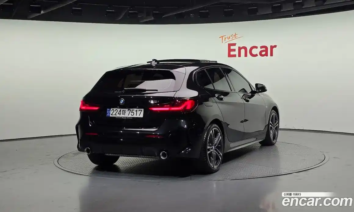 BMW 1-Series 2024 2.0 Автомат в Москве № 153618, фото 19