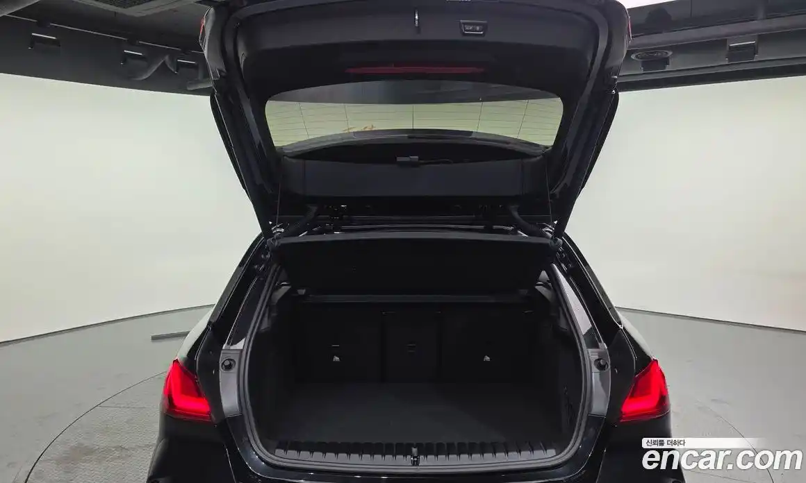 BMW 1-Series 2024 2.0 Автомат в Москве № 153618, фото 10