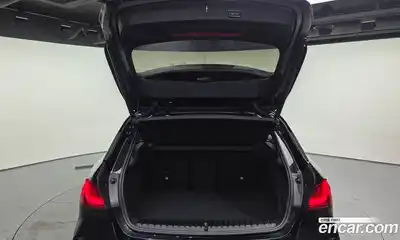 BMW 1-Series 2024 2.0 Автомат в Москве № 153618, миниатюра 10