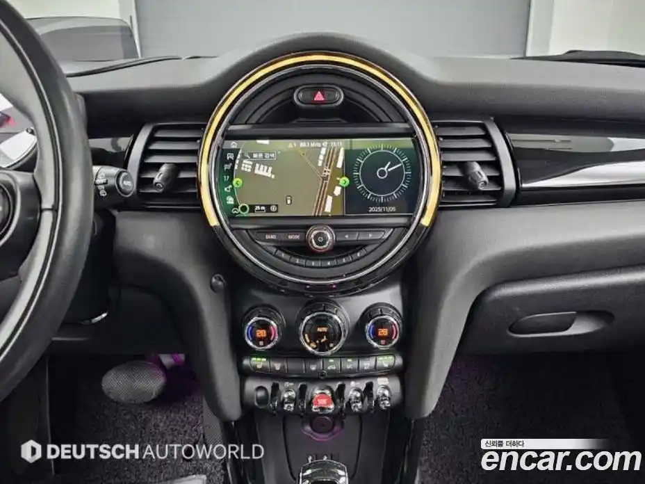 Mini Cooper 2020 1.5 Автомат в Москве № 154200, фото 14