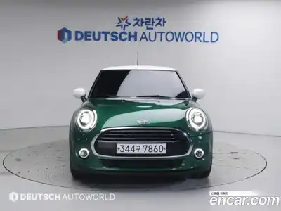 Mini Cooper 2020 1.5 Автомат в Москве № 154200, миниатюра 3