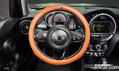 Mini Cooper 2016 1.5 Автомат в Москве № 156082, миниатюра 11