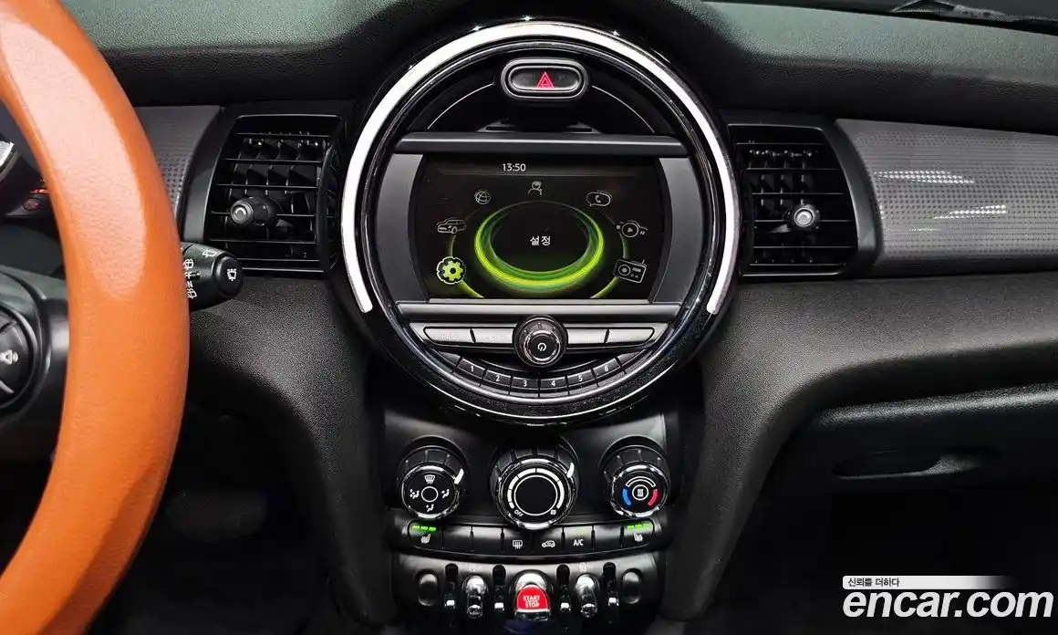 Mini Cooper 2016 1.5 Автомат в Москве № 156082, фото 17