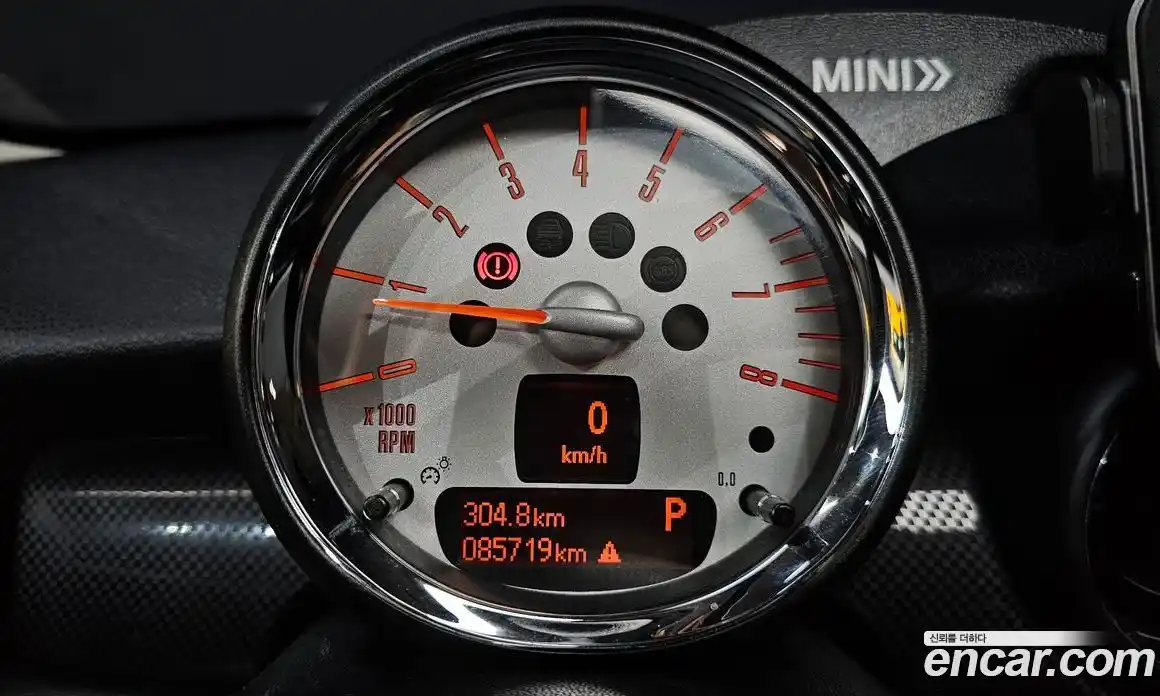 Mini Cooper 2013 1.6 Автомат в Москве № 156186, фото 17