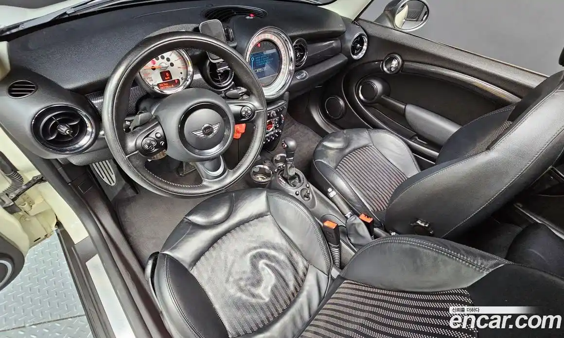 Mini Cooper 2013 1.6 Автомат в Москве № 156186, фото 5